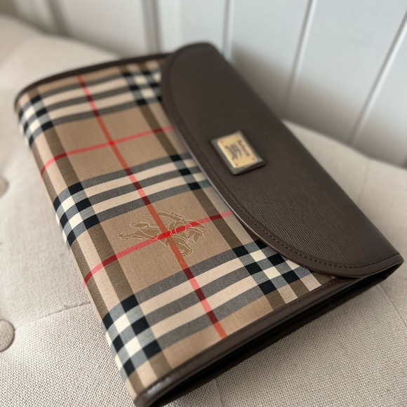 ✨VINTAGE BURBERRY - Picture 10 of 11